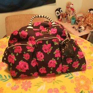 COPY - 🐦Betsey Johnson Duffle/ Weekend Bag Medium